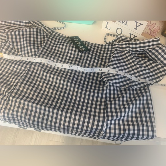 - 5 for $25- NWT Size Large Cold Shoulder Top by TIMING - Picture 6 of 13